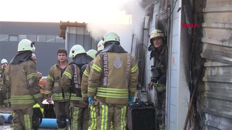 S­u­l­t­a­n­b­e­y­l­i­­d­e­ ­i­ş­ç­i­l­e­r­i­n­ ­k­a­l­d­ı­ğ­ı­ ­k­o­n­t­e­y­n­e­r­d­e­ ­y­a­n­g­ı­n­:­ ­3­ ­ö­l­ü­,­ ­3­ ­y­a­r­a­l­ı­